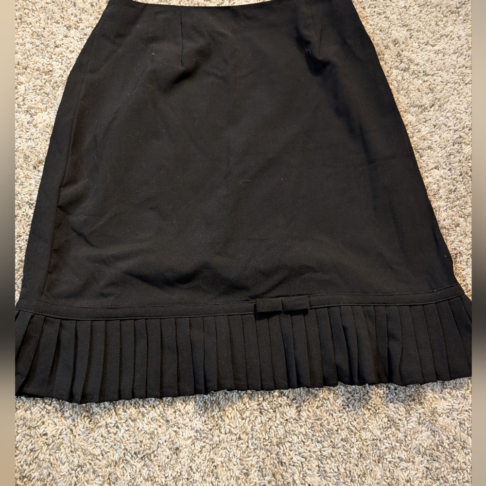 5/$20Larry Levine skirt